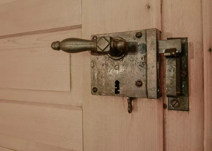 Rathaus * Safien Platz